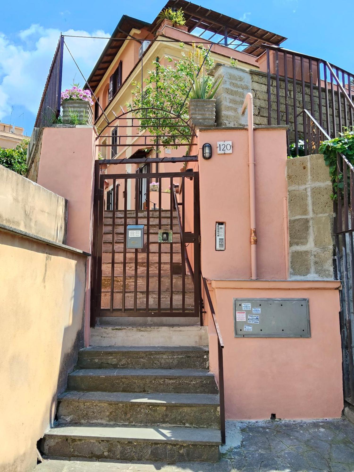 Piramide Gold Apartment Roma Ngoại thất bức ảnh